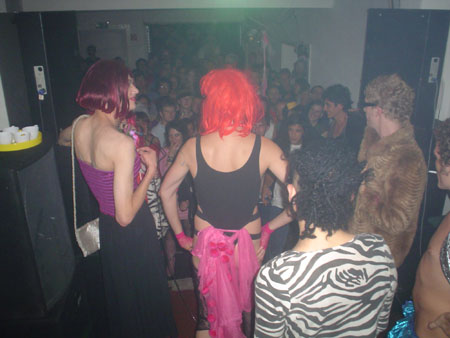 stephanie dancers from behind