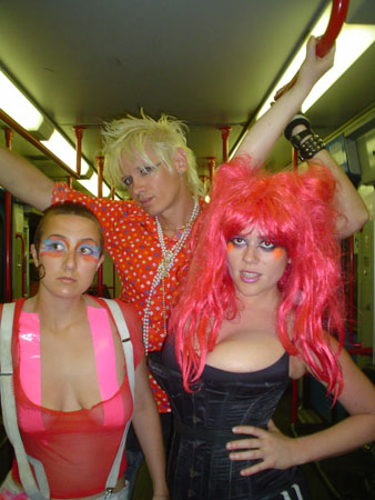 roma metro closeup